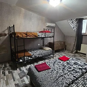 Kiev Отель Тбилиси